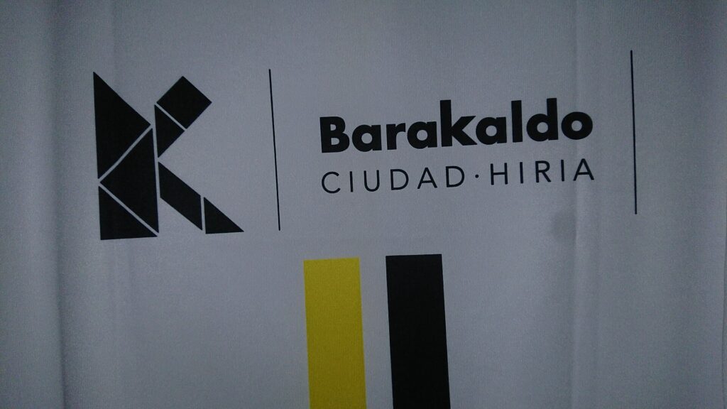 Camiseta Barakaldo CF 22-23 segunda.jpg