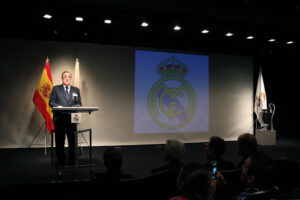 Encuentro con peñas del Real Madrid