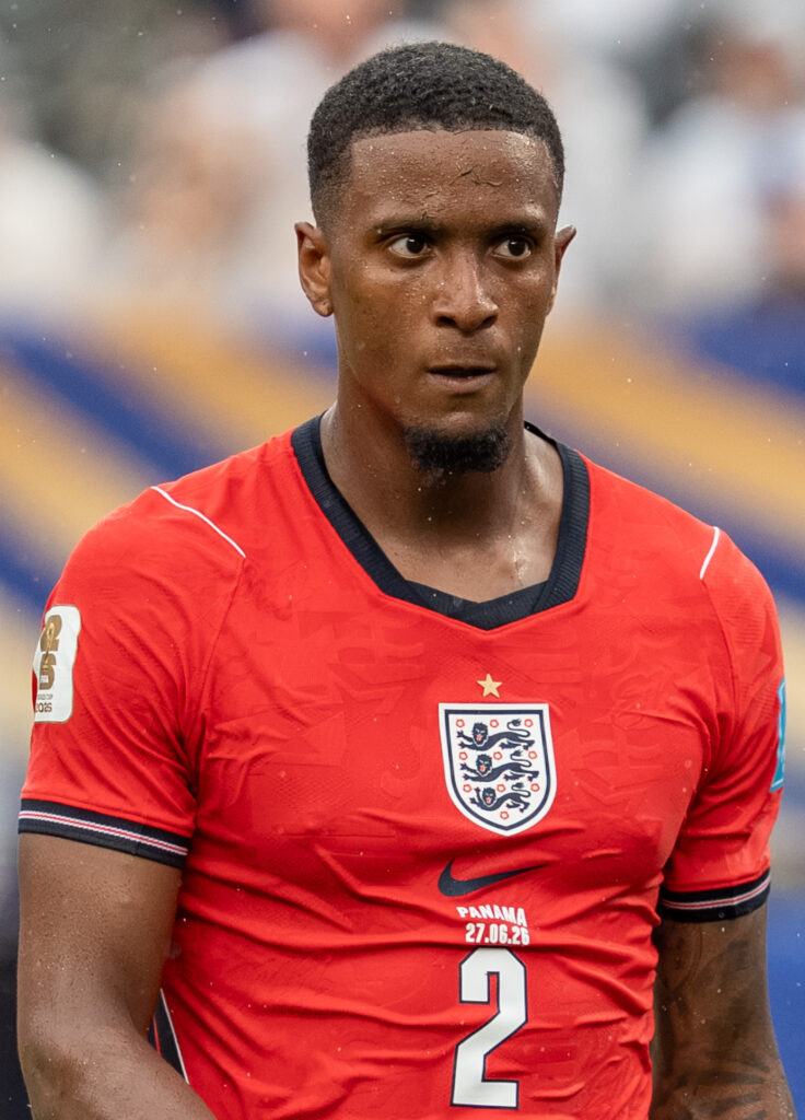 Ezri Konsa England v Panama 27 June 26-259 (cropped).jpg