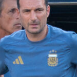 La Federación Argentina ofrece a Lionel Scaloni un contrato hasta julio de 2030, según Fabrizio Romano